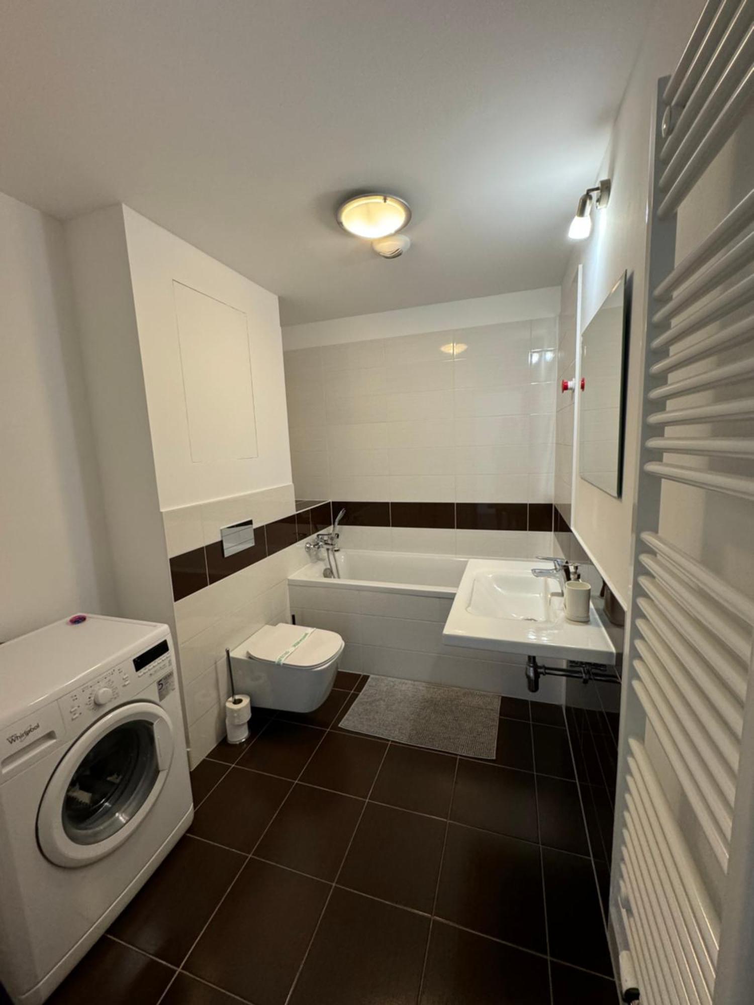 Skau Panorama Family & Business Apartment City View Free Parking Bratislava Exteriér fotografie